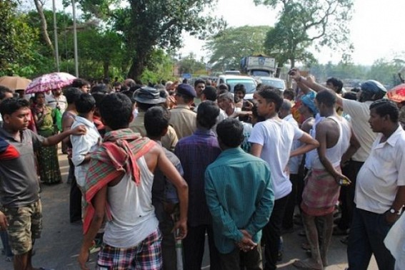 Villagers of Bishalgarh- Boxanagar area staged road blockade in demand of water facility and electricity Villagers of Bishalgarh- Boxanagar area staged road blockade in demand of water facility and electricity